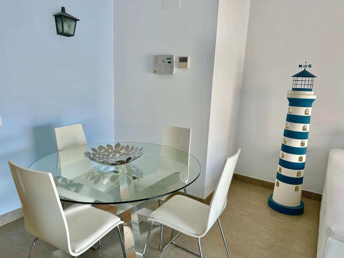 New! Apartamento Con 2 Piscinas, Parque Infantil, A 1 Min De La Playa Сан Антони де Калоне Екстериор снимка