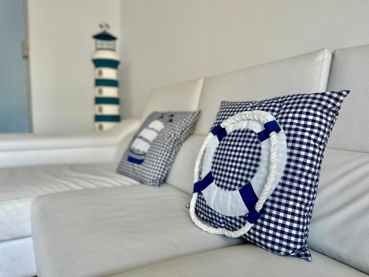 New! Apartamento Con 2 Piscinas, Parque Infantil, A 1 Min De La Playa Сан Антони де Калоне Екстериор снимка
